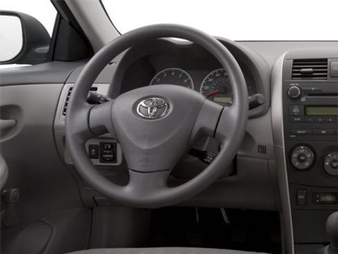 Used 2010 Toyota Corolla XLE image 6