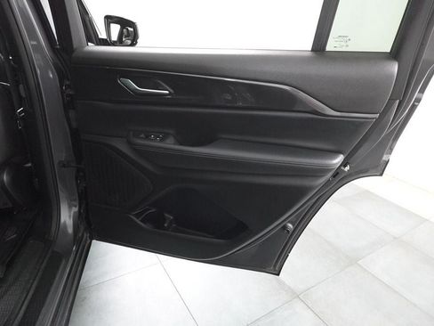 Used 2023 Jeep Grand Cherokee L Laredo AWD/4WD image 30