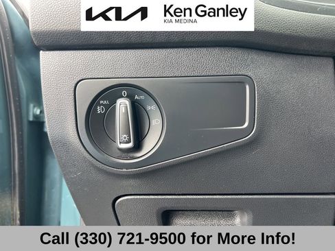 Used 2019 Volkswagen Tiguan SEL Premium image 29