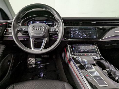 Used 2023 Audi Q8 Premium Plus w/ Premium Plus Package image 22