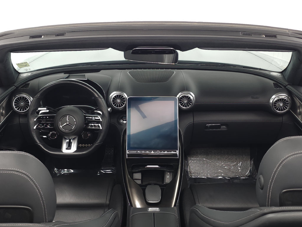 Used 2022 Mercedes-Benz SL 63 AMG 4MATIC w/ AMG Aerodynamic Package image 27