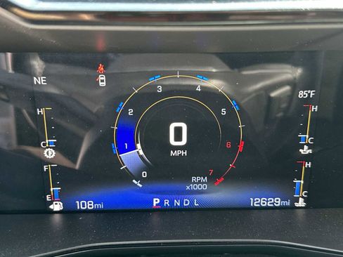 Used 2023 Chevrolet Colorado LT w/ LT Convenience Package II RWD image 24