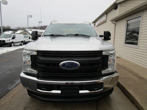 Used 2019 Ford F350 XL w/ Power Equipment Group image 4