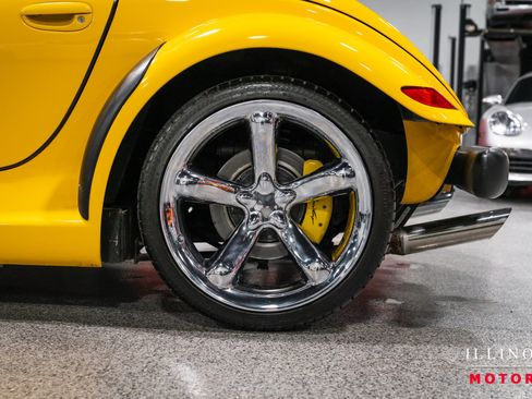 Used 1999 Plymouth Prowler RWD image 10