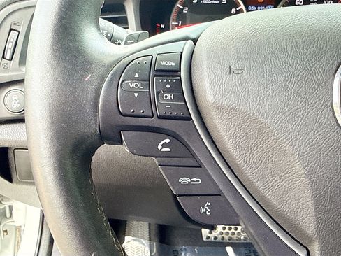 Used 2016 Acura ILX FWD image 34