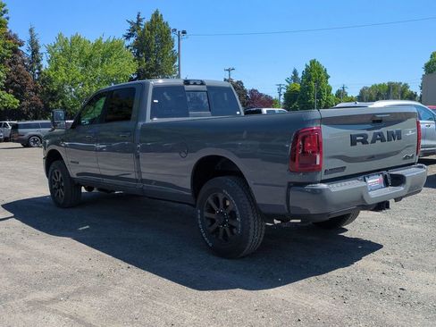 New 2026 RAM 3500 Laramie AWD/4WD image 5