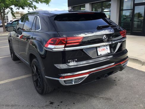 Used 2020 Volkswagen Atlas Cross Sport SEL Premium R-Line AWD/4WD image 4