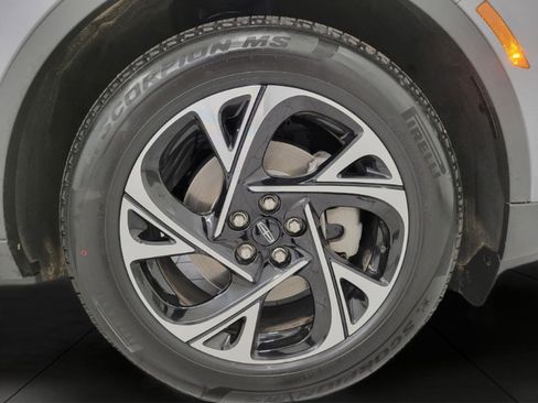 Used 2025 Lincoln Nautilus Premier w/ Equipment Group 102A AWD/4WD image 31
