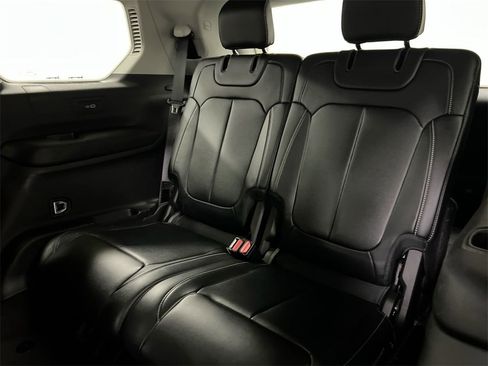 Used 2021 Jeep Grand Cherokee L Limited image 29