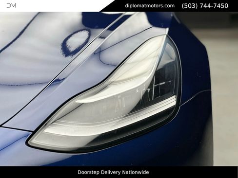 Used 2018 Tesla Model 3 Long Range image 13