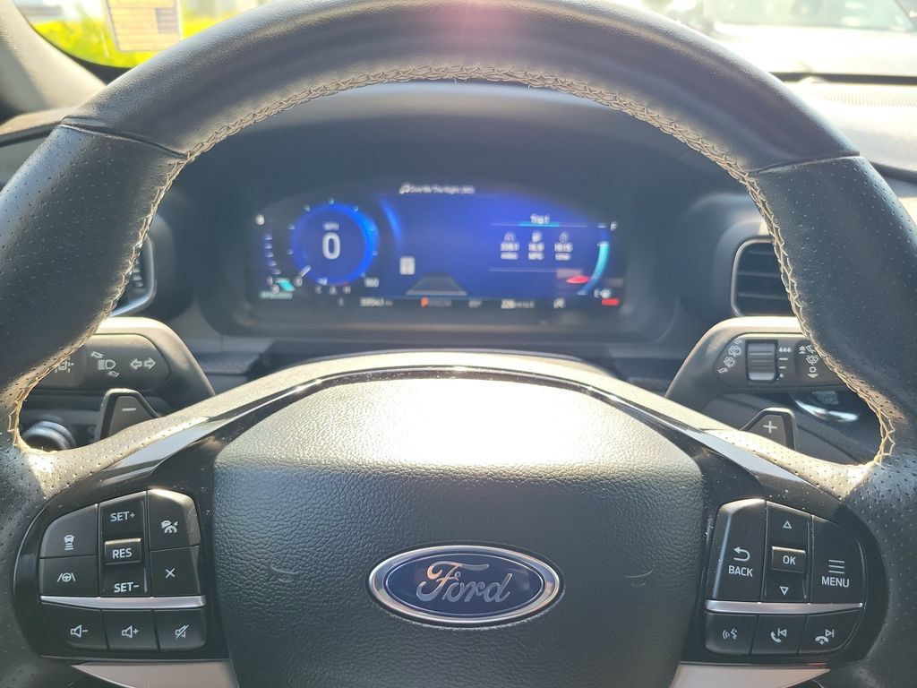 Used 2022 Ford Explorer ST w/ Equipment Group 401A AWD/4WD image 19