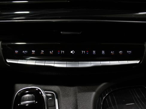 Certified 2024 Cadillac Escalade ESV Sport w/ LPO, ONYX Package image 20