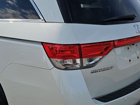 Used 2016 Honda Odyssey Touring image 39