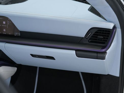 Used 2025 Porsche 911 Turbo S image 51