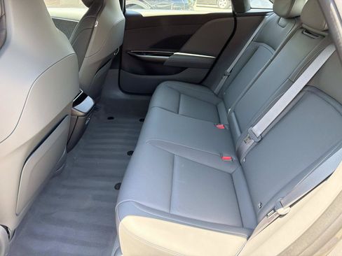 Used 2024 Lucid Air Touring AWD/4WD image 12