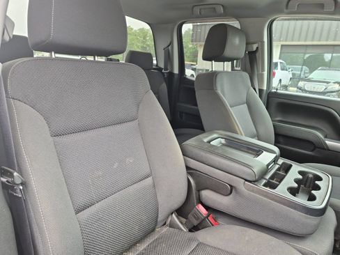 Used 2018 Chevrolet Silverado 1500 LT AWD/4WD image 49