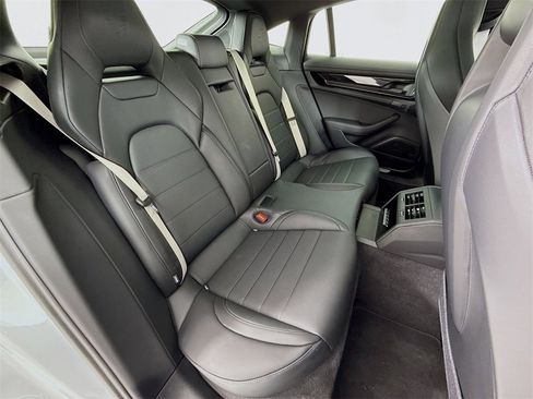 New 2025 Porsche Panamera 4 image 28