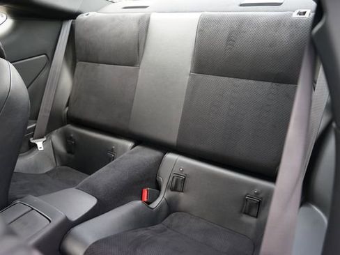 Used 2025 Toyota GR86 Premium w/ ALL Weather Mat Package (TMS) image 8