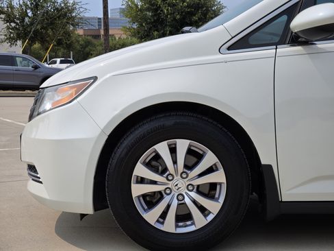 Used 2015 Honda Odyssey EX-L image 10