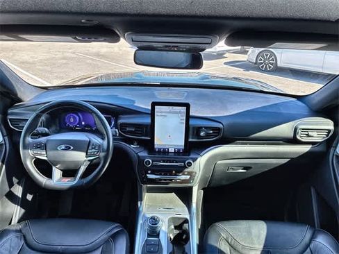 Used 2020 Ford Explorer ST w/ Premium Technology Package image 16