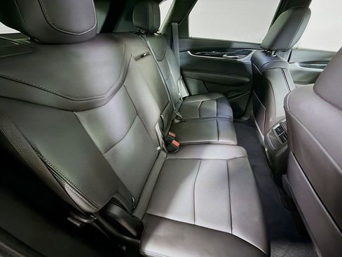 Used 2025 Cadillac XT5 Premium Luxury w/ LPO, Floor Liner Package AWD/4WD image 25