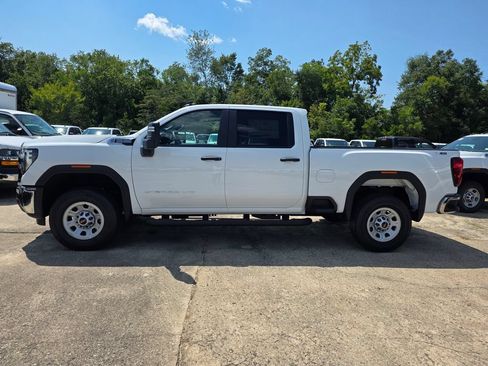 New 2026 GMC Sierra 2500 Pro w/ Convenience Package AWD/4WD image 2