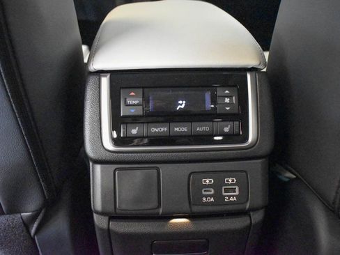 New 2026 Subaru Ascent Limited AWD/4WD image 20