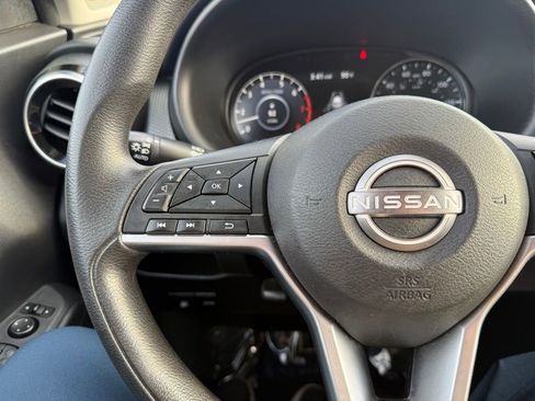 Used 2023 Nissan Kicks SV image 26