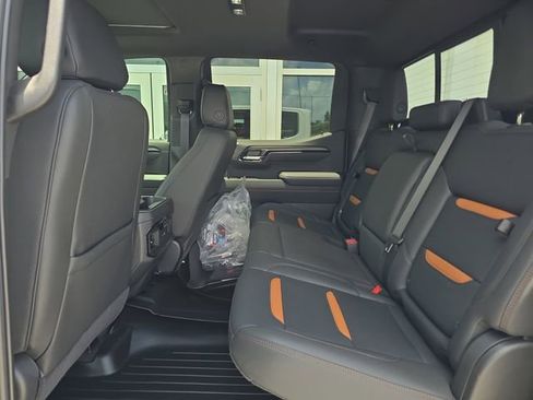 New 2026 GMC Sierra 1500 AT4 w/ AT4 Premium Package AWD/4WD image 15