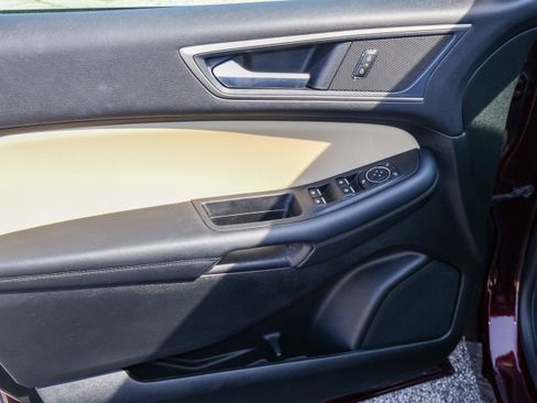 Used 2024 Ford Edge SEL w/ Convenience Package image 14