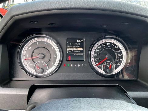 Used 2014 RAM 1500 Express image 21