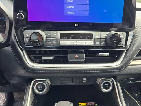 Used 2024 Toyota Grand Highlander FWD image 30