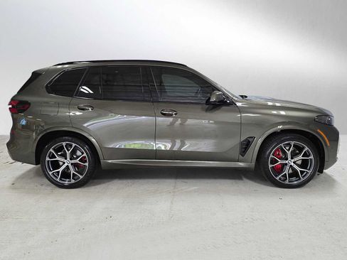 Used 2025 BMW X5 xDrive40i w/ M Sport Package AWD/4WD image 2