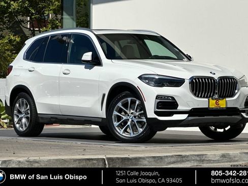 Used 2019 BMW X5 xDrive40i w/ Premium Package 2 AWD/4WD image 1