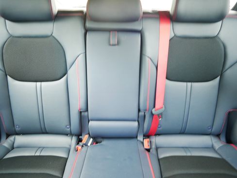 Used 2023 Genesis GV70 2.5T w/ Sport Prestige Package image 28