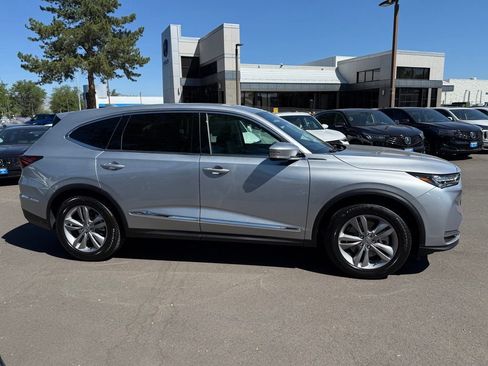 Certified 2026 Acura MDX SH-AWD image 5