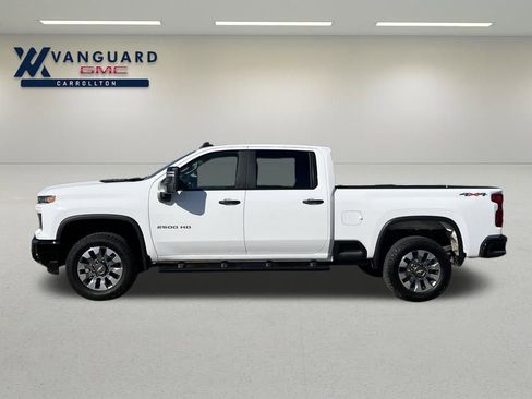 Used 2025 Chevrolet Silverado 2500 Custom w/ Custom Convenience Package image 2