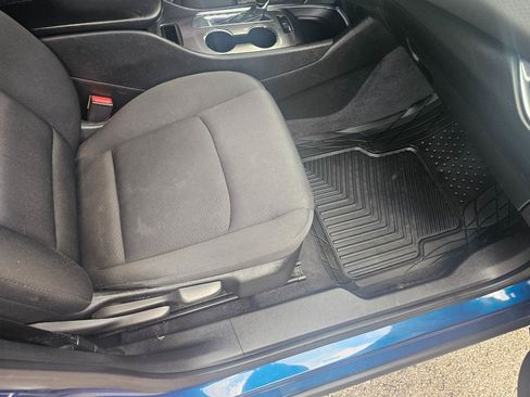 Used 2019 Chevrolet Malibu LT FWD image 18