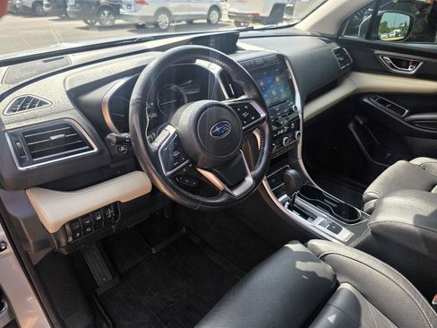 Used 2022 Subaru Ascent Limited w/ Technology Package AWD/4WD image 12