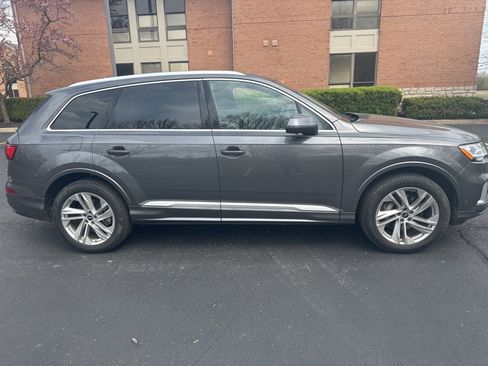 Used 2023 Audi Q7 2.0T Premium w/ Convenience Package image 4