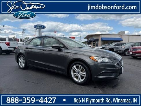 Used 2018 Ford Fusion SE w/ Fusion SE Technology Package FWD image 1