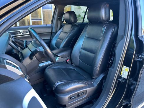 Used 2013 Ford Explorer XLT image 20
