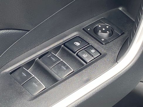 Certified 2025 Toyota RAV4 XLE AWD/4WD image 29