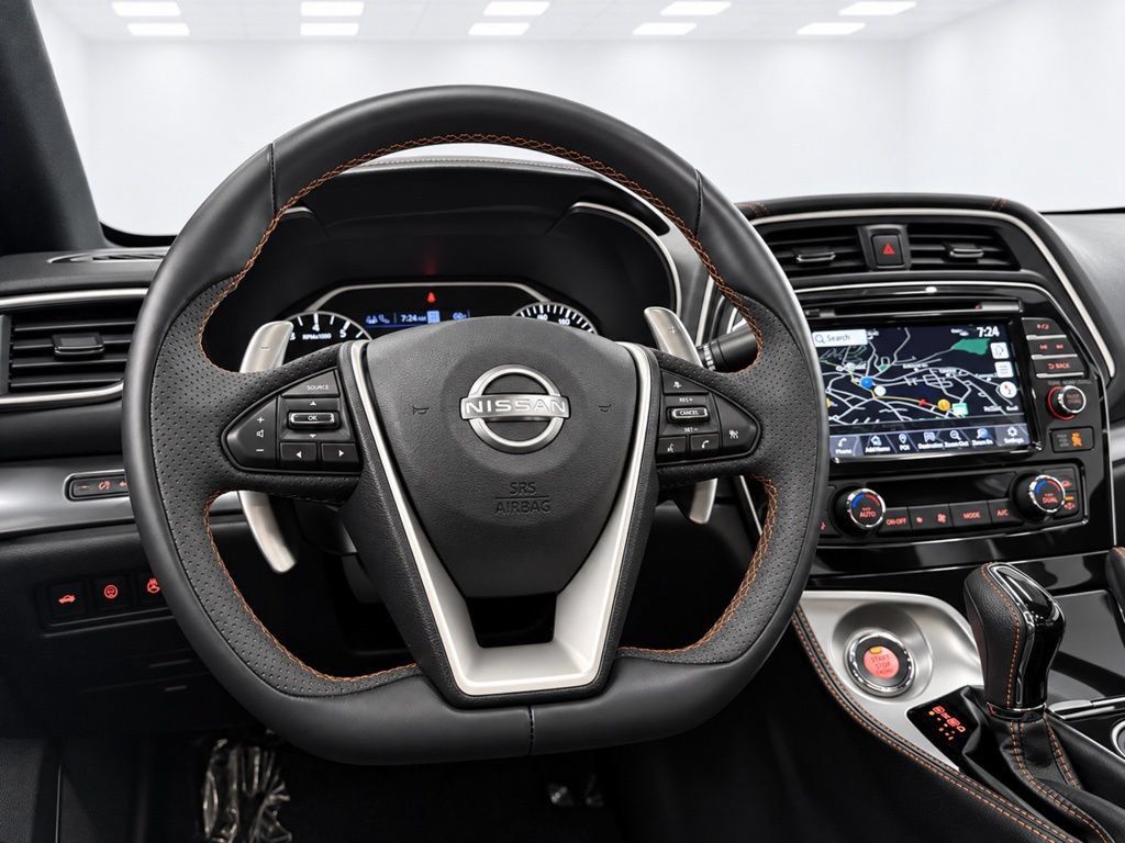 Used 2023 Nissan Maxima SR FWD image 29