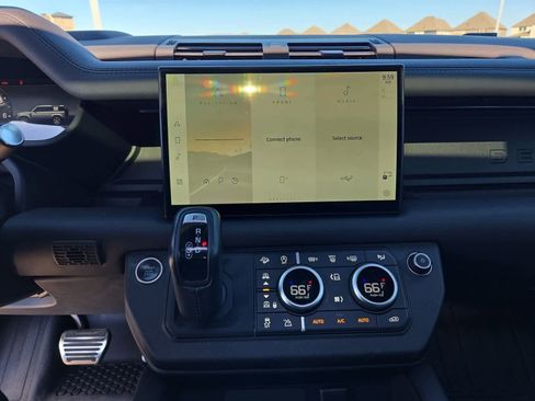 Used 2023 Land Rover Defender 110 Carpathian Edition image 26