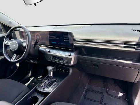Used 2025 Hyundai Kona SEL FWD image 28