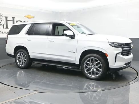 Used 2024 Chevrolet Tahoe LT w/ LT Signature Plus Package AWD/4WD image 6