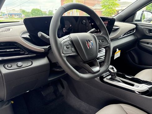 New 2026 Buick Envista Avenir FWD image 10