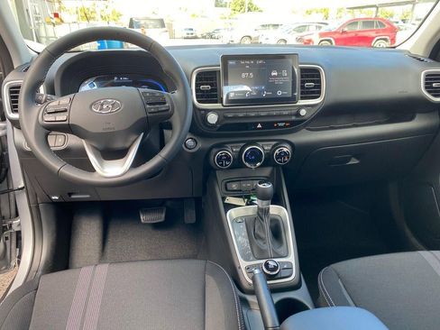 New 2026 Hyundai Venue SEL FWD image 30