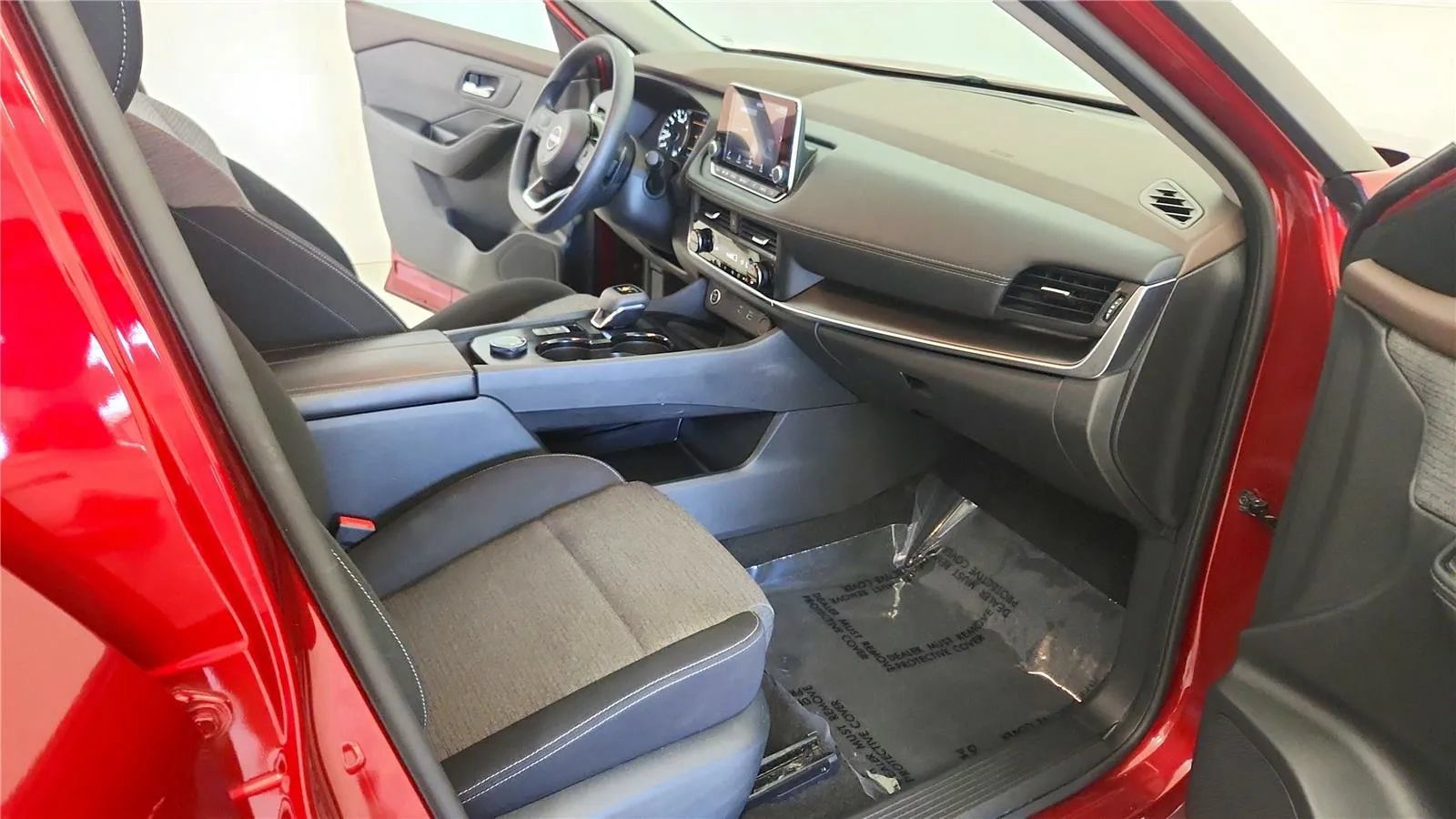 Used 2023 Nissan Rogue SV AWD/4WD image 28